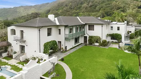 51 Kepola Pl, Honolulu, HI 96817