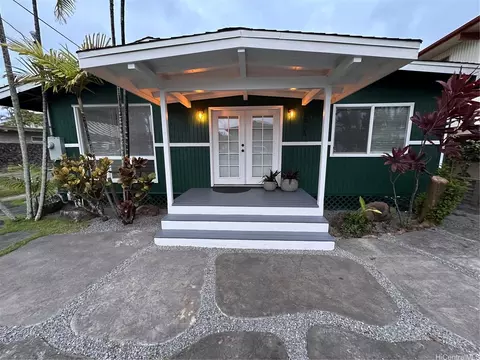 245 Hualani St #A, Kailua, HI 96734