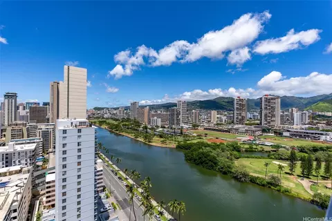 445 Seaside Ave #2308, Honolulu, HI 96815