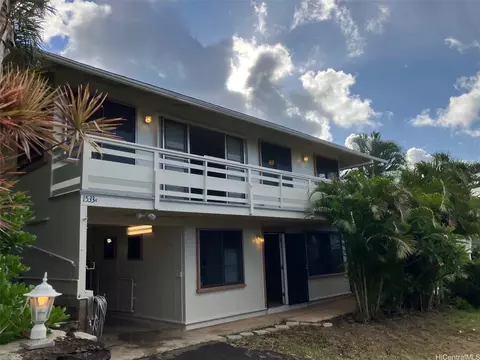 1533 Pualele Pl #A, Honolulu, HI 96816