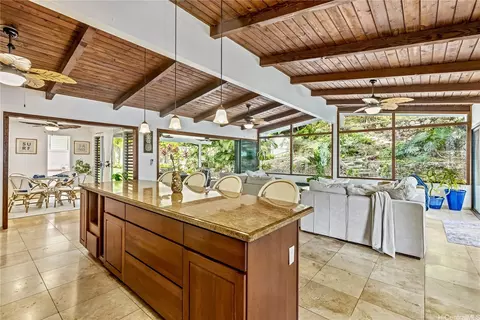 151 Alala Rd, Kailua, HI 96734
