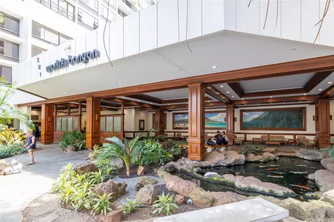 201 Ohua Ave #2905 MAUKA, Honolulu, HI 96815