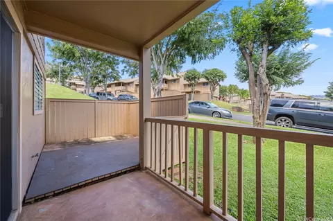 98-1372 Koaheahe Pl #18168, Pearl City, HI 96782