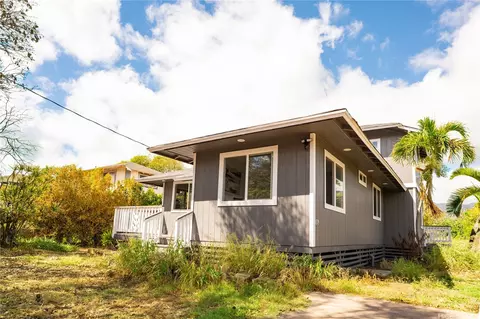 84-1070 Lahilahi St, Waianae, HI 96792