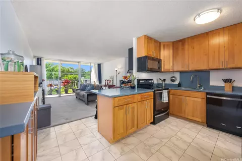 95-2055 Waikalani Pl #B105, Mililani, HI 96789