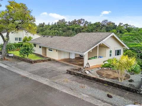 98-2033 Pahiolo St, Aiea, HI 96701
