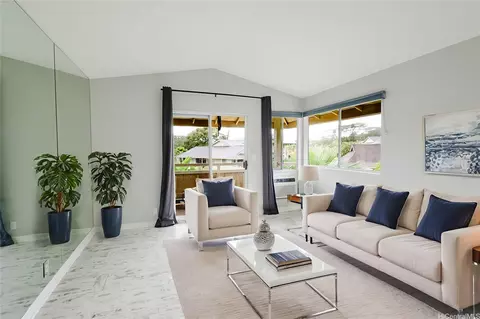 95-510 Wikao St #D202, Mililani, HI 96789
