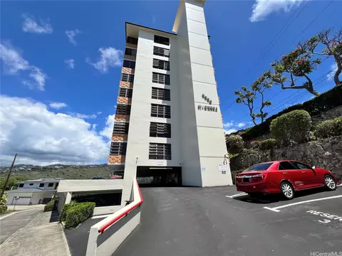 3350 Sierra Dr #305, Honolulu, HI 96816