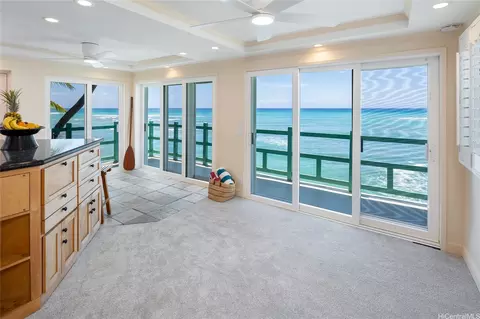 2957 Kalakaua Ave #418, Honolulu, HI 96815