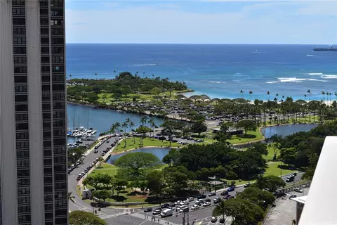410 Atkinson Dr #2818, Honolulu, HI 96814