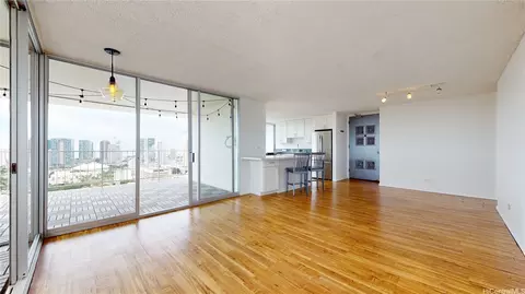 1425 Ward Ave #23E, Honolulu, HI 96822