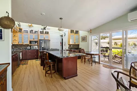 589 Iana St, Kailua, HI 96734