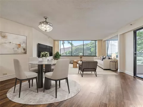 555 Hahaione St #5E, Honolulu, HI 96825