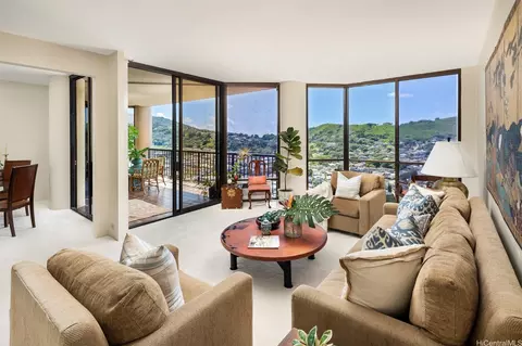 38 S Judd St #II-21B, Honolulu, HI 96817