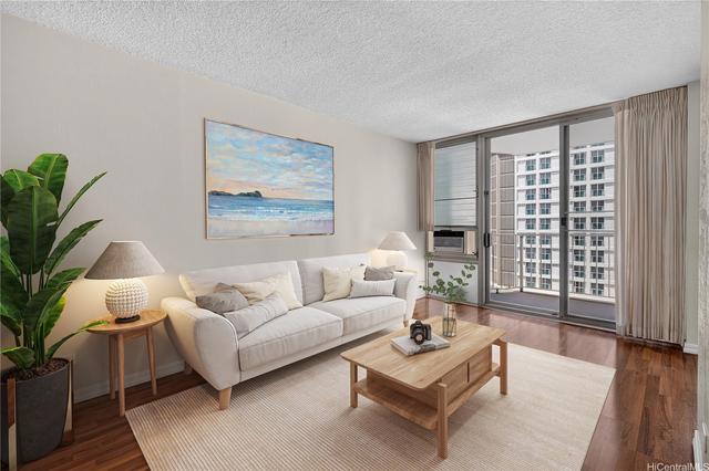 1617 Kapiolani Blvd #1004, Honolulu, HI 96814