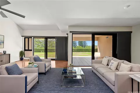 319 Kaelepulu Dr #202, Kailua, HI 96734