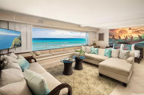 2895 Kalakaua Ave #1404 & 1405, Honolulu, HI 96815