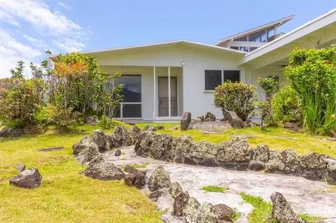46-129 Halaulani St, Kaneohe, HI 96744