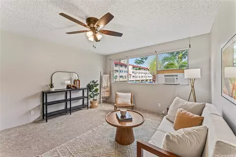 350 Aoloa St #B108, Kailua, HI 96734