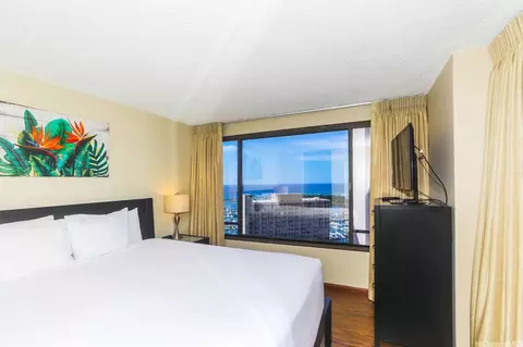 1778 Ala Moana Blvd #2502, Honolulu, HI 96815