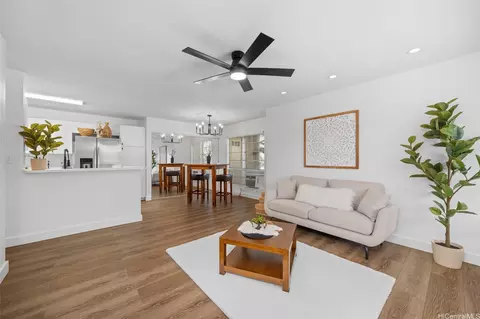 306 Mananai Pl #4D, Honolulu, HI 96818