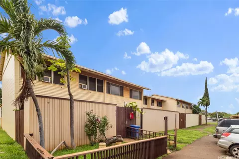 85-128 Ala Walua St #B, Waianae, HI 96792