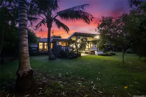 380 Portlock Rd, Honolulu, HI 96825
