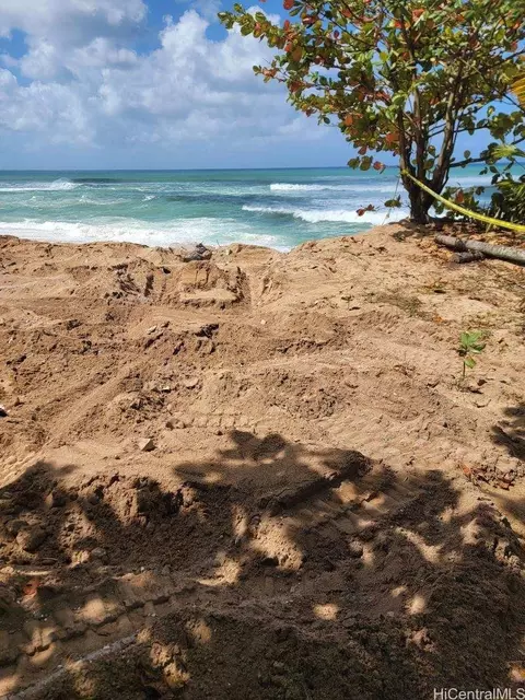 59-147 Ke Nui Rd #A, Haleiwa, HI 96712