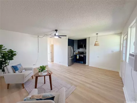 94-249 Waikele Rd #B110, Waipahu, HI 96797