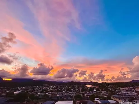 1312 Aupapaohe St, Kailua, HI 96734