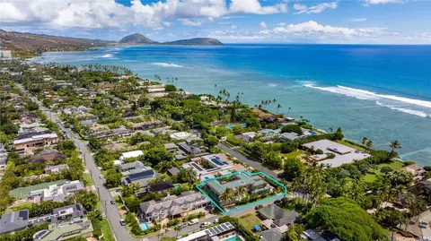 4504 Kahala Ave, Honolulu, HI 96816