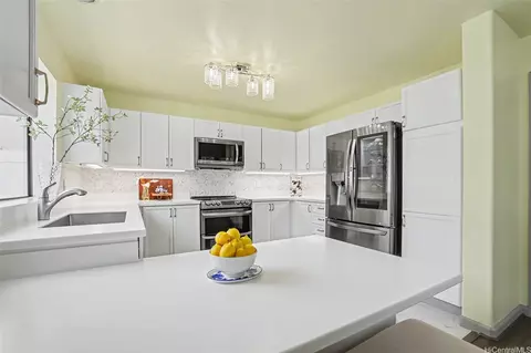 95-1018 Kahakiki St, Mililani, HI 96789