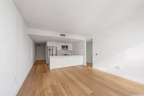 1001 Queen St #2605, Honolulu, HI 96814