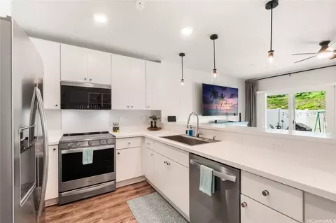 91-4099 Hikuono St #1706, Kapolei, HI 96707