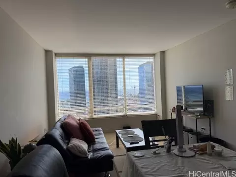 1009 Kapiolani Blvd #2808, Honolulu, HI 96814