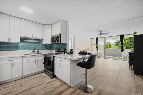 95-2047 Waikalani Pl #D404, Mililani, HI 96789