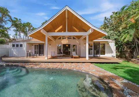 814 Kealaolu Ave, Honolulu, HI 96816