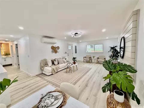 94-353 Peke Ln, Waipahu, HI 96797