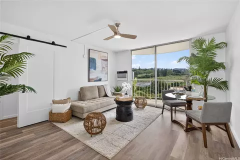 98-1038 Moanalua Rd #7-608, Aiea, HI 96701