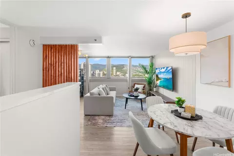 445 Seaside Ave #2402, Honolulu, HI 96815