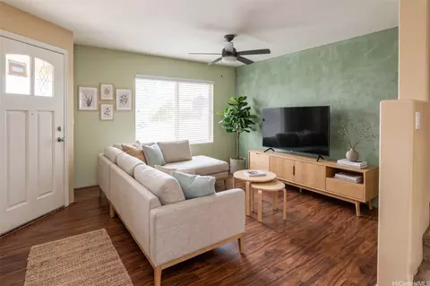 91-2073 Kaioli St #803, Ewa Beach, HI 96706