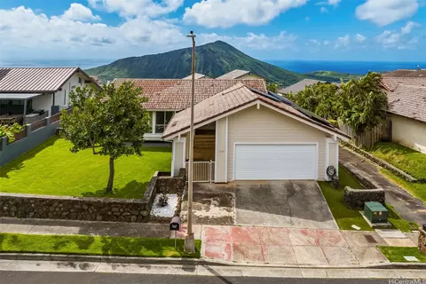 1137 Kaumoku St, Honolulu, HI 96825