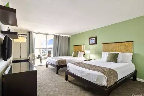 445 Seaside Ave #2512, Honolulu, HI 96815