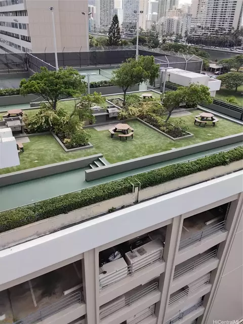 2333 Kapiolani Blvd #1008C, Honolulu, HI 96826