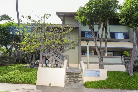 290 Kawaihae St #209C, Honolulu, HI 96825