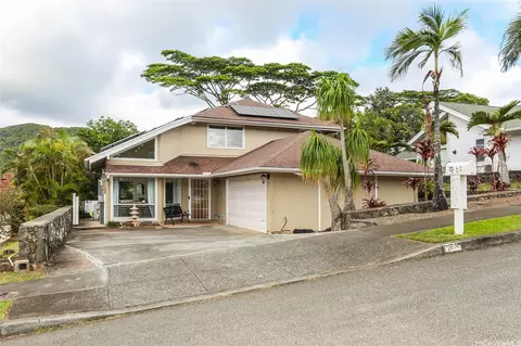 1614 Paukiki St, Kailua, HI 96734