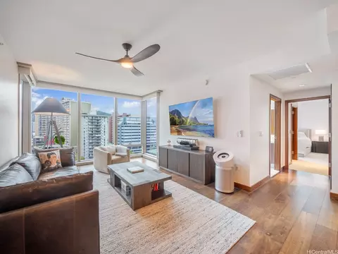 1555 Kapiolani Blvd #914, Honolulu, HI 96814