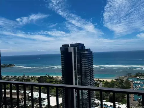 987 Queen St #4002, Honolulu, HI 96814