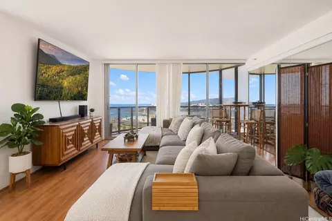 425 South St #2103, Honolulu, HI 96813