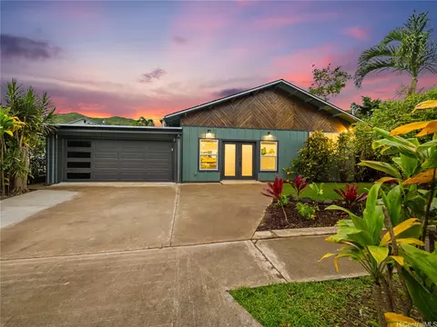 1232 Hele St, Kailua, HI 96734
